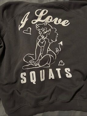 Gymshark- I Love Squats Graphic Sweatshirt - gray & White